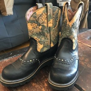 Fatbaby Cowgirl Boots By Ariat